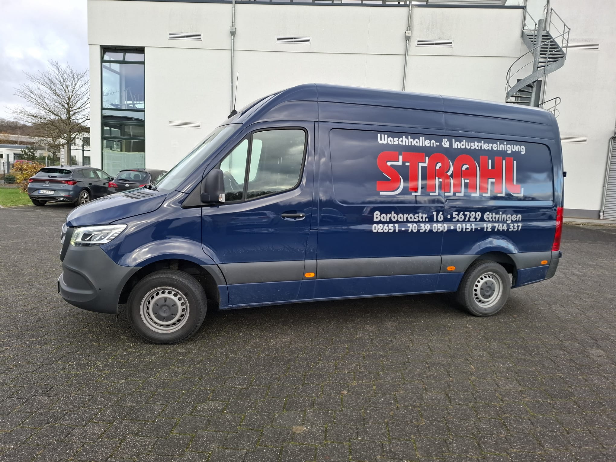 Strahl Servicefahrzeug